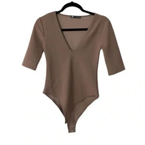 Zara Buttoned V-Neck Bodysuit Women's Brown Short Sleeve Size S GUC